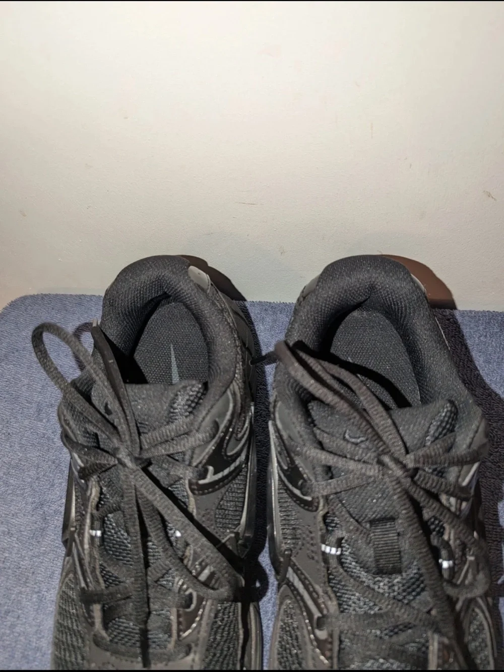 Nike V5 RNR black sneakers 9